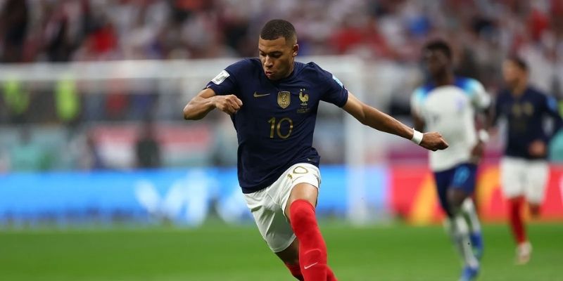 Nhìn nhận tầm ảnh hưởng của Mbappe trên mọi đấu trường